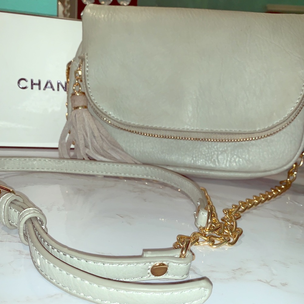 Cross body purse!!